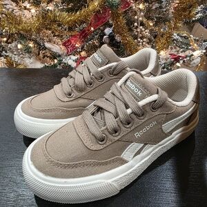 Reebok Brown Sneakers